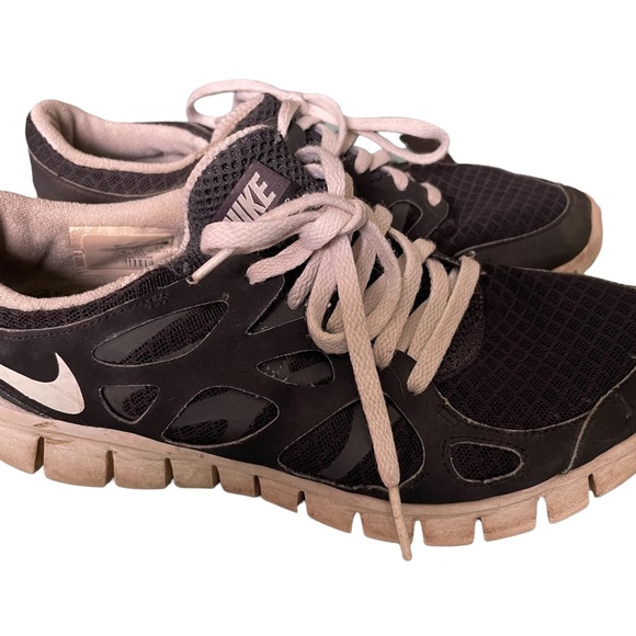 Nike Free Run Sneakers - Picture 3 of 3